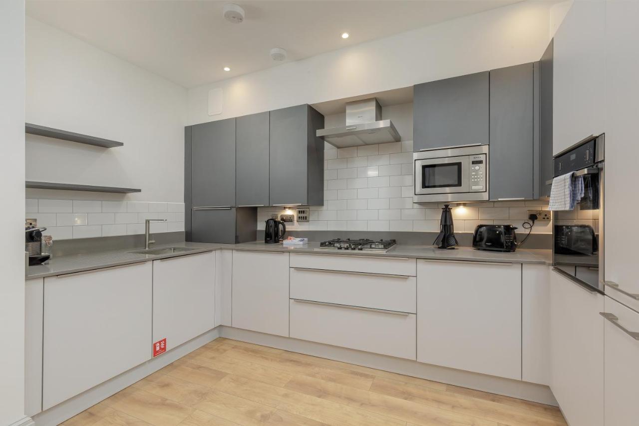 Destiny Scotland - Princes Street Residence Edimburgo Exterior foto