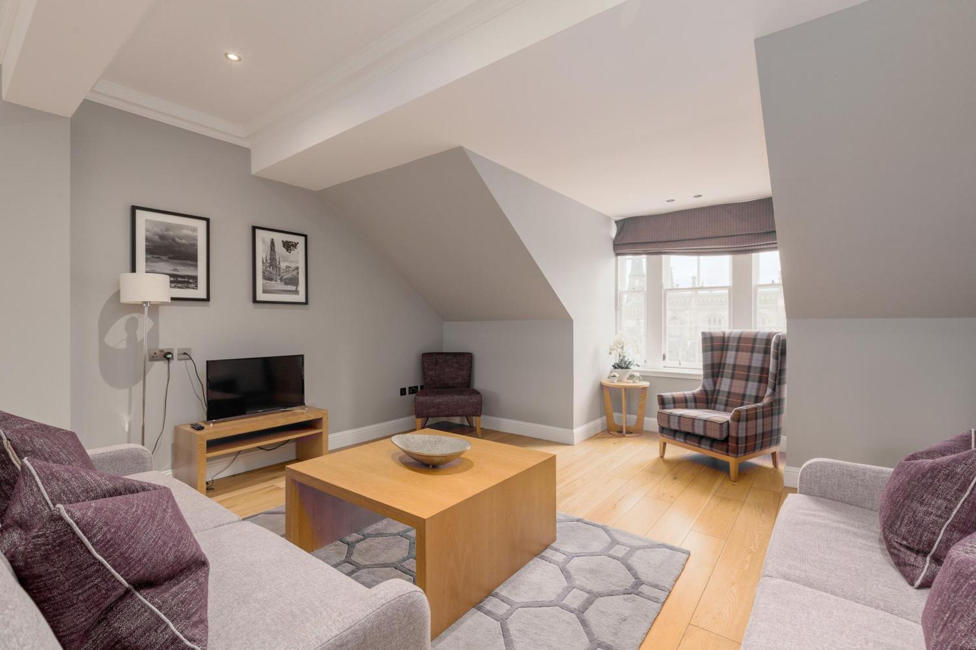 Destiny Scotland - Princes Street Residence Edimburgo Exterior foto