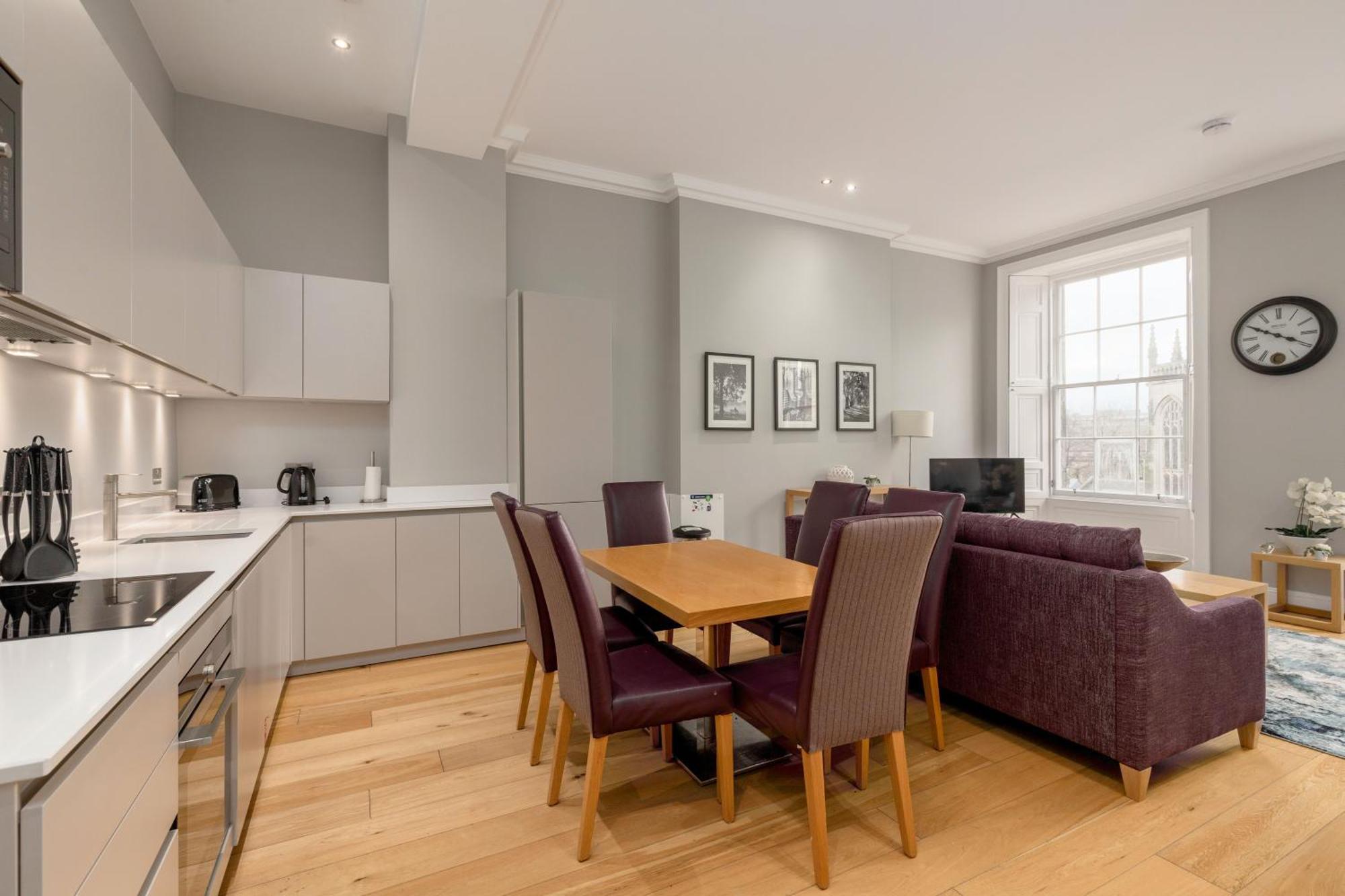 Destiny Scotland - Princes Street Residence Edimburgo Exterior foto
