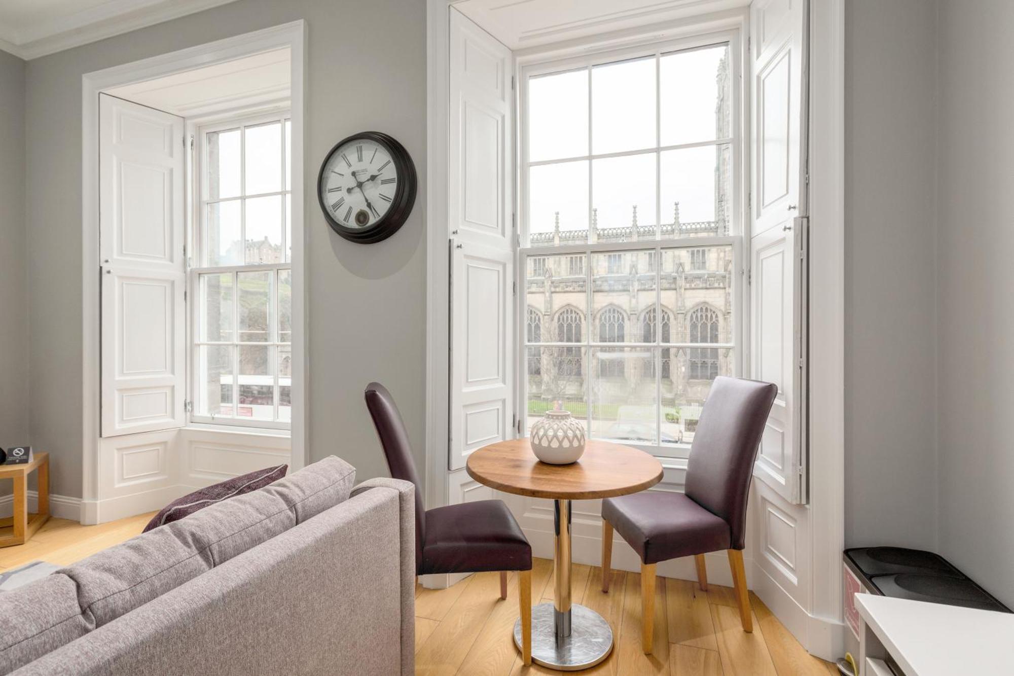 Destiny Scotland - Princes Street Residence Edimburgo Exterior foto