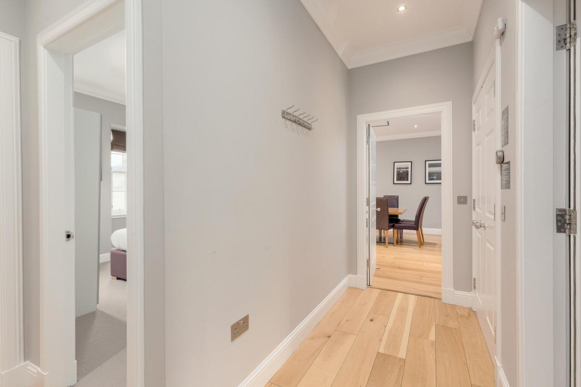 Destiny Scotland - Princes Street Residence Edimburgo Exterior foto