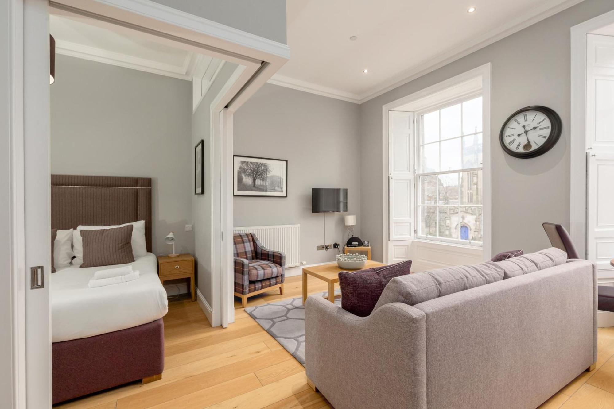 Destiny Scotland - Princes Street Residence Edimburgo Exterior foto
